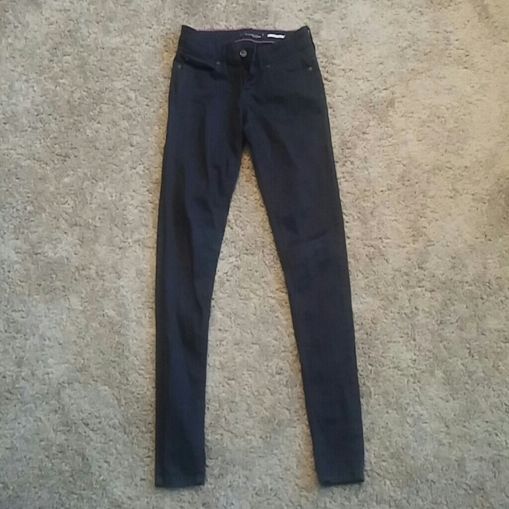 Hot Topic Lovesick. Black Jeans Size 3